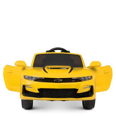 Chevrolet Camaro желтый