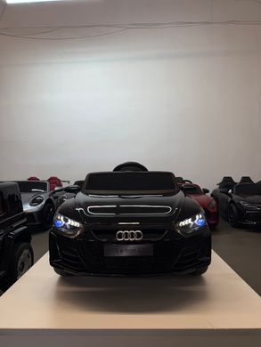 Дитячий електромобіль Audi RS e-tron GT чорний