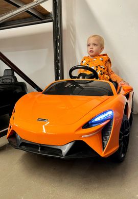 Детский электромобиль McLaren 4х4 (полный привод) оранжевый лак