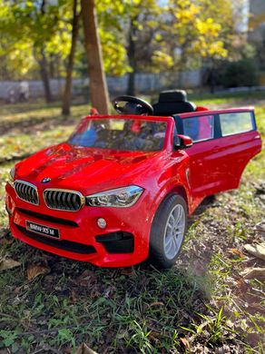 Дитячий позашляховик BMW X5 М червоний