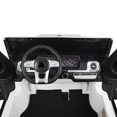 Двухместный Mercedes-Benz G63 AMG полный привод белый