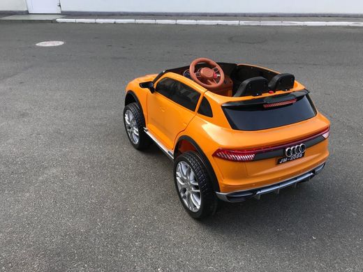 Audi Q8 style 4Х4 orange