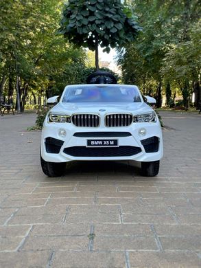 Дитячий позашляховик BMW X5 М білий