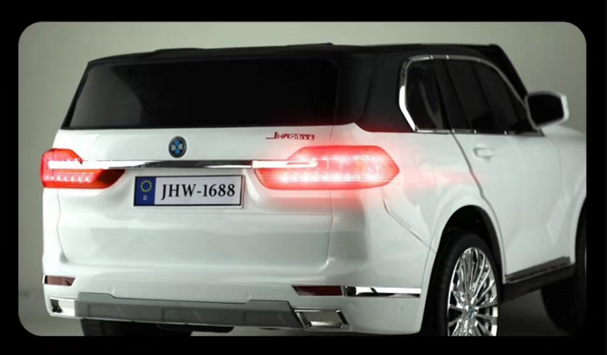 Двухместный BMW X7 4Х4 белый