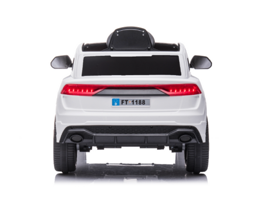 Audi Q8 2024 Style білий