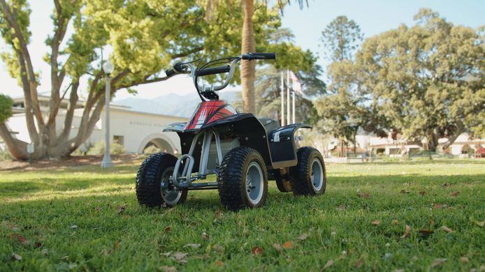 Квадроцикл с пневмоколёсами Razor Dirt Quad 2019 (USA)