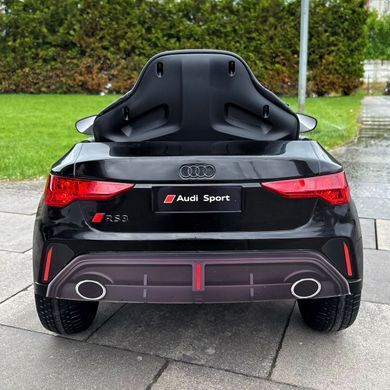Дитячий електромобіль Audi RS3 чорний