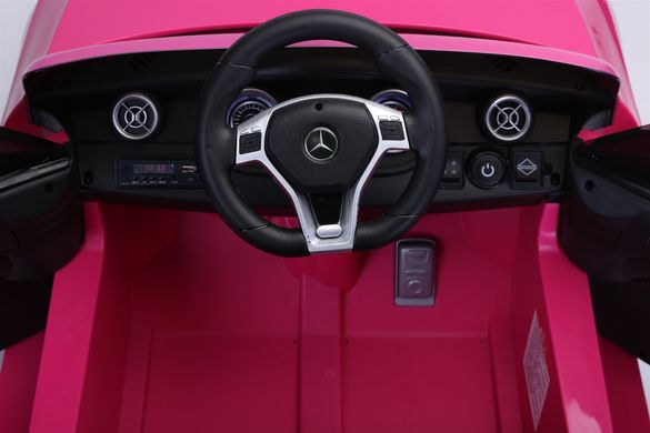 Mercedes-Benz A45 AMG premium edition (рожевий)
