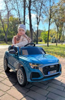 Детский электромобиль Audi Q8 2024 Style синій лак