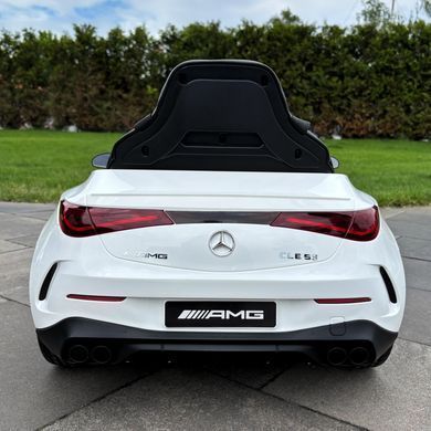 Дитячий електромобіль Mercedes-AMG CLE 63 білий
