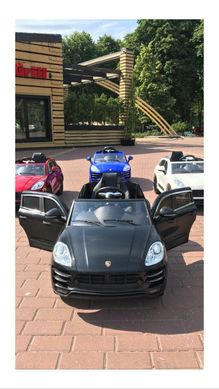 Porsche Macan style з МР4 відео-планшетом чорний
