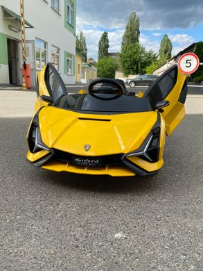 Lamborghini Sian жовтий