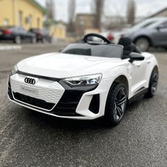 Детский электромобиль Audi RS e-tron GT белый