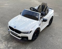 Дитячий електро автомобіль BMW M5 білий