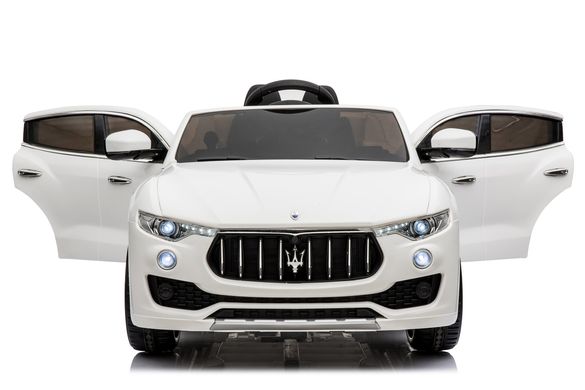 Maserati Levante Luxury c МР4 видео-планшетом белый